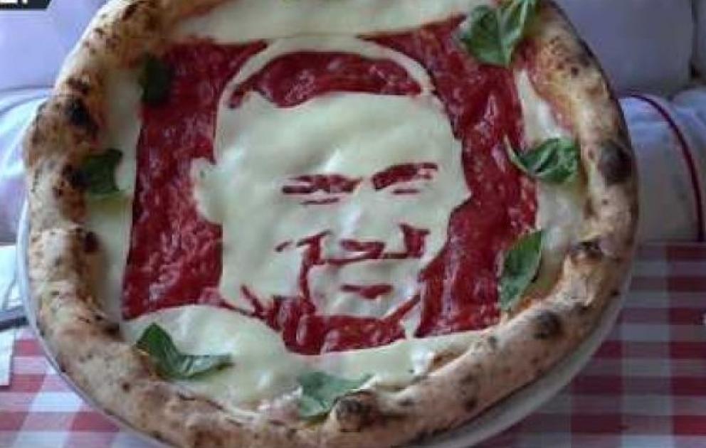 İtaliyada pizzalar futbolçuların şəkillləri ilə bəzədilir
