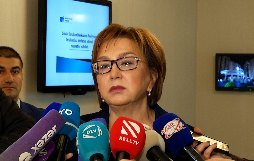 DİM sədri: Dövlət qulluğunda rəhbər vəzifələrə imtahan vermək istəyənlərin sayı çox azdır