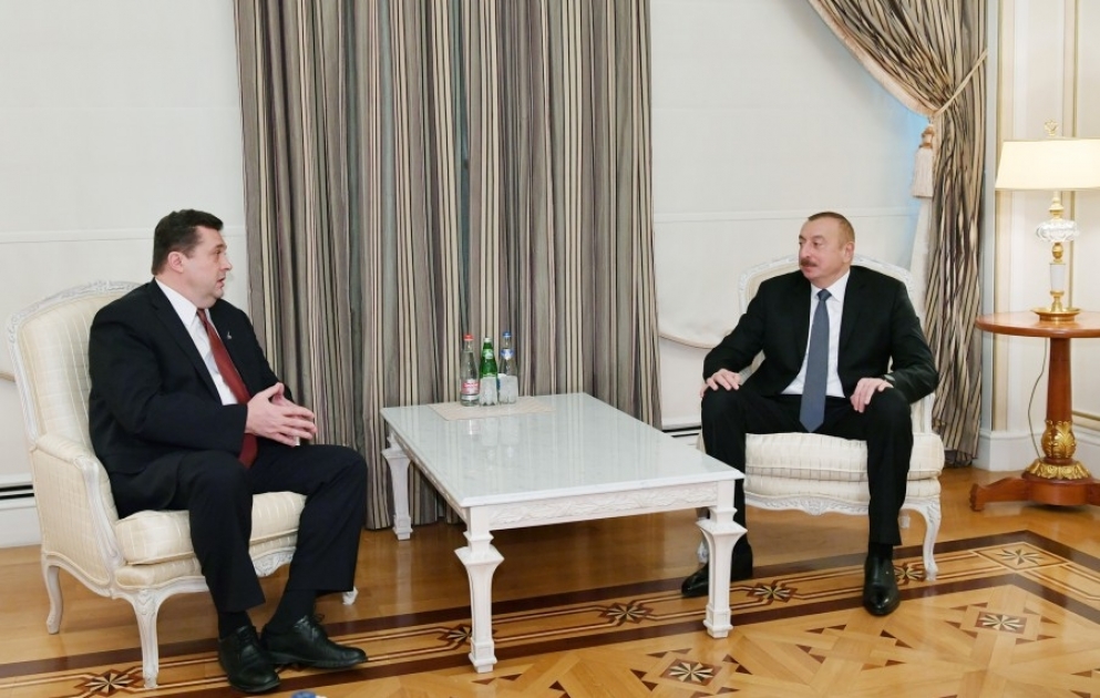 Entretien du président Ilham Aliyev avec le président de l’Union des journalistes de Russie