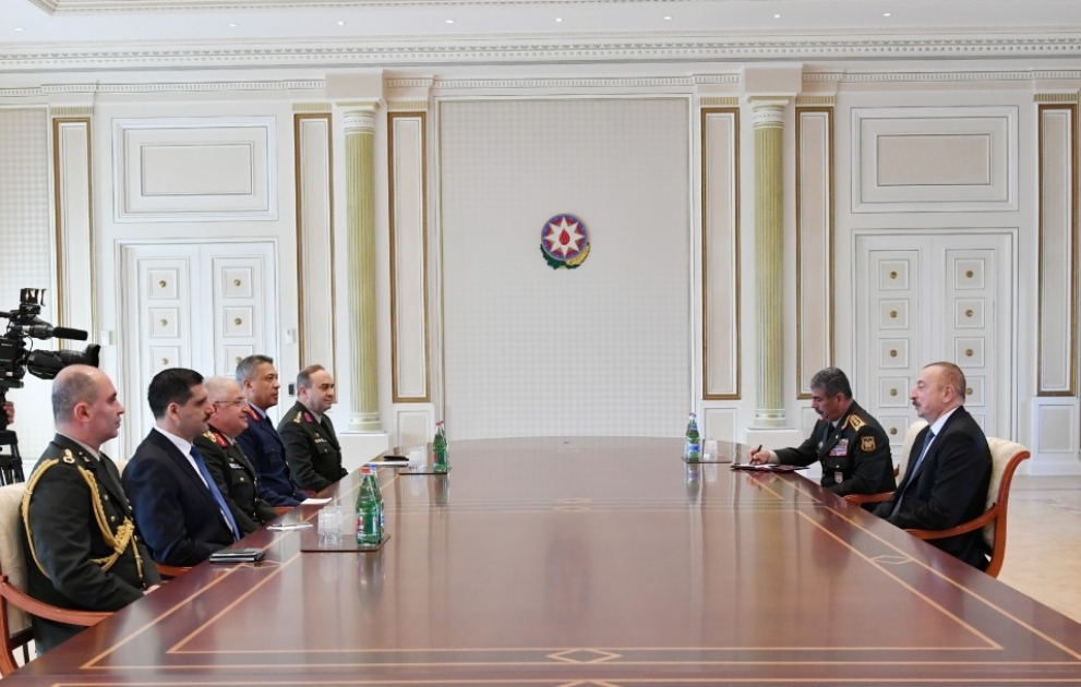 President Ilham Aliyev received delegation led by chief of Turkish General Staff