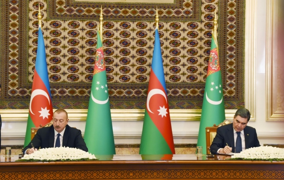 Azerbaijan, Turkmenistan signed bilateral documents