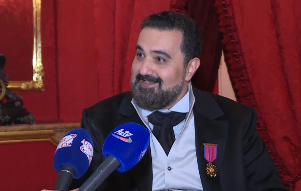 Elçin Əzizov: İki azərbaycanlının Rusiya Böyük Teatrının səhnəsinə çıxması çox böyük nailiyyətdir
