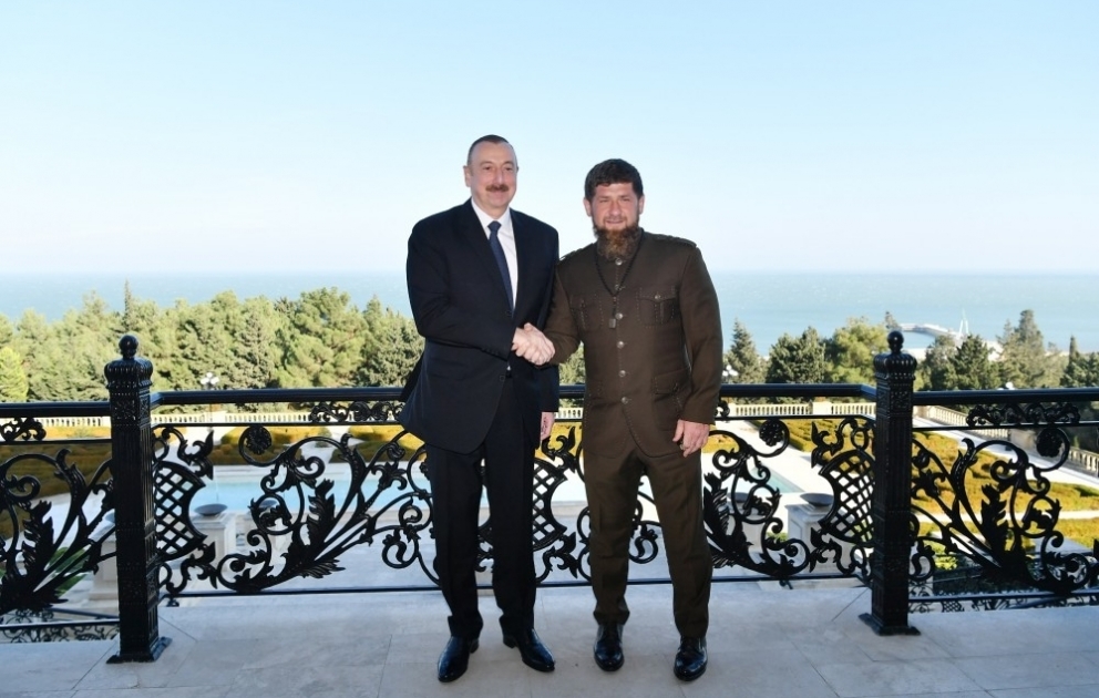 Prezident İlham Əliyev Rusiyanın Çeçenistan Respublikasının başçısının rəhbərlik etdiyi nümayəndə heyətini qəbul edib