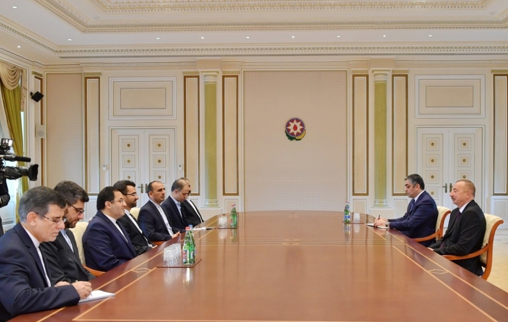 Le président Ilham Aliyev reçoit une délégation iranienne