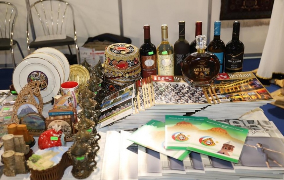 Sofiyada beynəlxalq xeyriyyə bazarında Azərbaycan mətbəxi və məhsulları nümayiş olunub