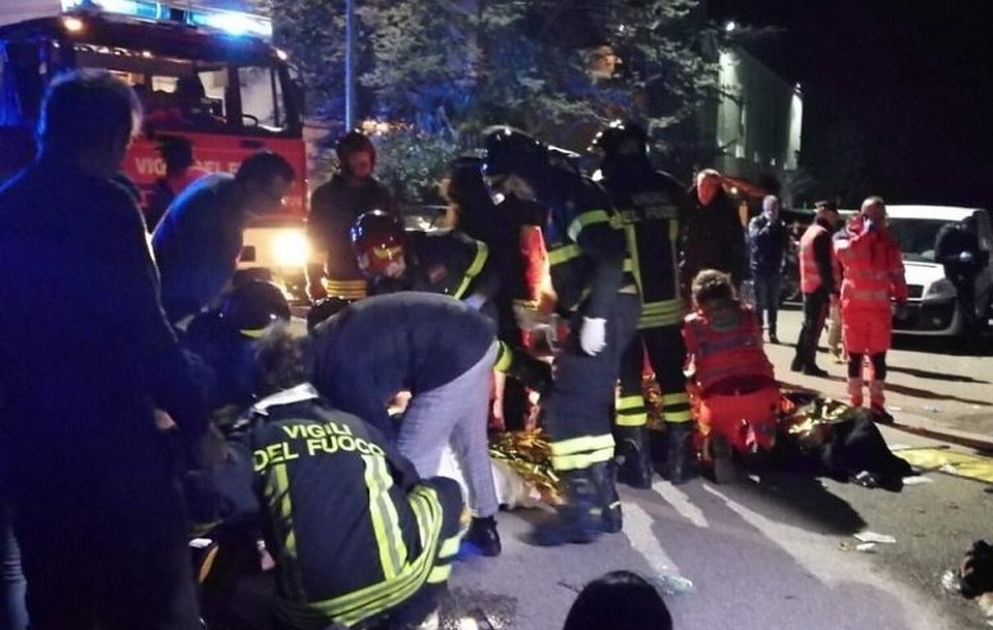 6 Tote nach Massenpanik in italienischer Disco