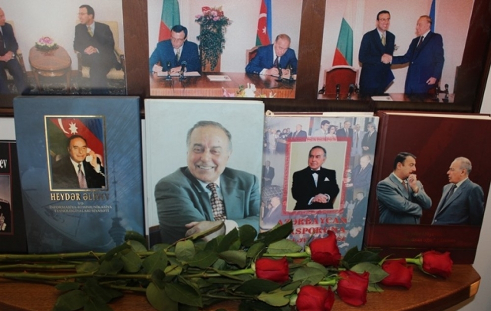 Ümummilli lider Heydər Əliyevin xatirəsi Sofiyada da anılıb
