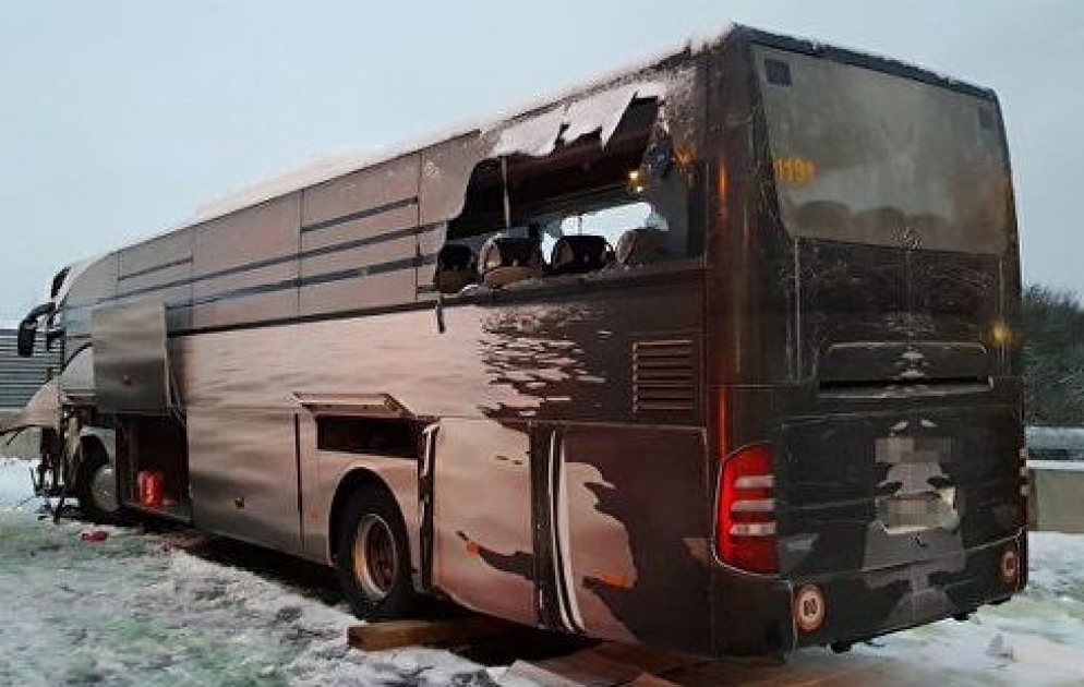 В Швейцарии в ДТП с автобусом погиб человек, 45 пострадали