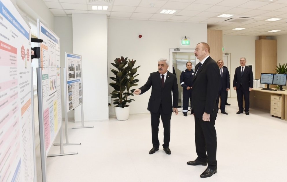 Prezident İlham Əliyev Bakı neft emalı zavodunda bitum qurğusunun və maye qazdoldurma məntəqəsinin açılışında iştirak edib