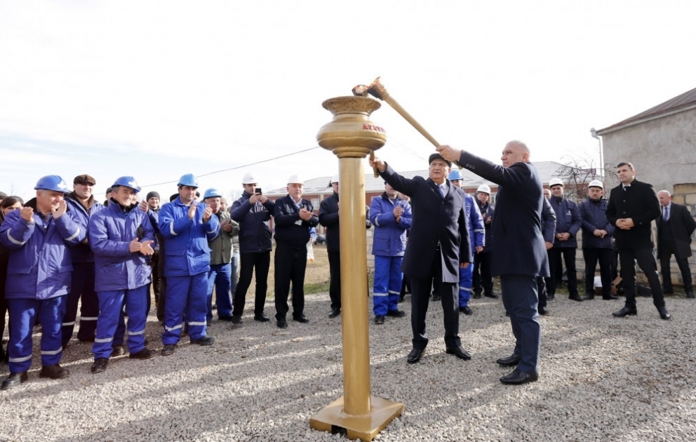 Yeni il ərəfəsində Qusarın Piral və Cibir kəndlərinə ilk dəfə təbii qaz verilib