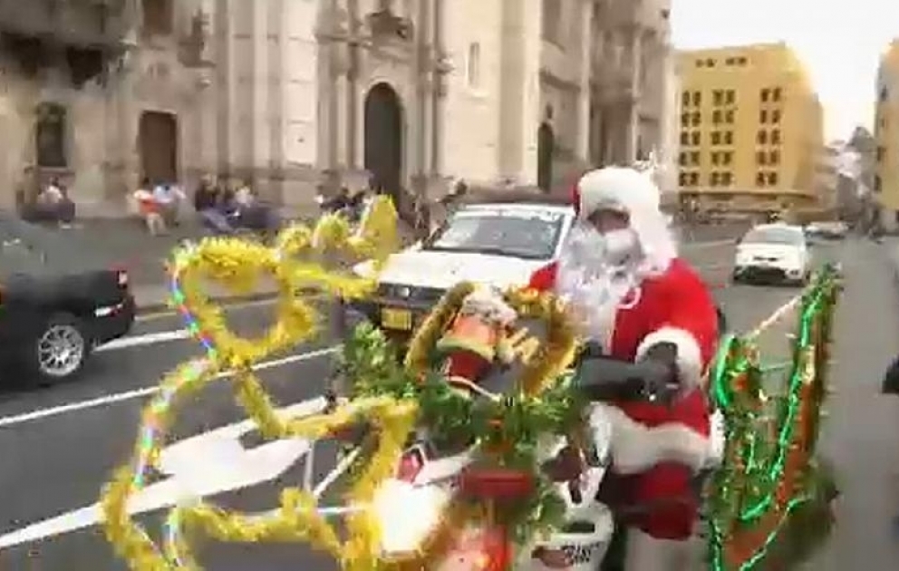 Polis - Santa Klaus