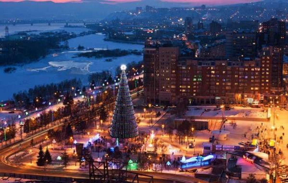 В Красноярске открыли самую большую ёлку во всей Евразии