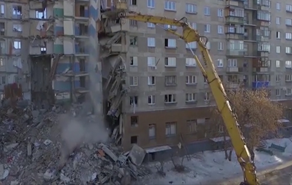 Le 38e corps retrouvé dans les décombres après l’explosion survenue dans un immeuble résidentiel à Magnitogorsk