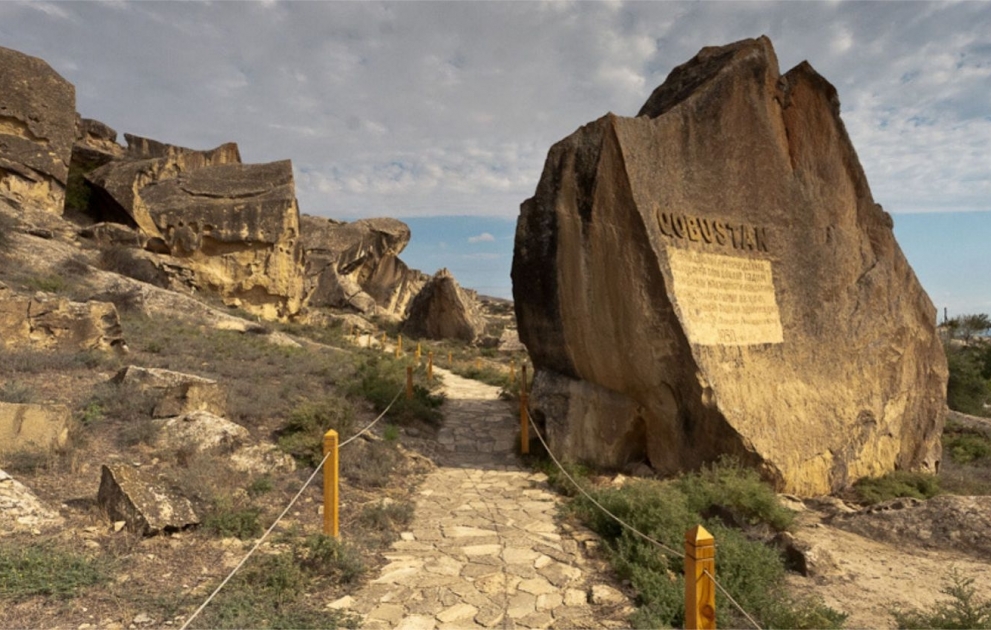 Ötən il Qobustan Milli Tarix-Bədii Qoruğuna gələnlərin sayı 123 mini keçib