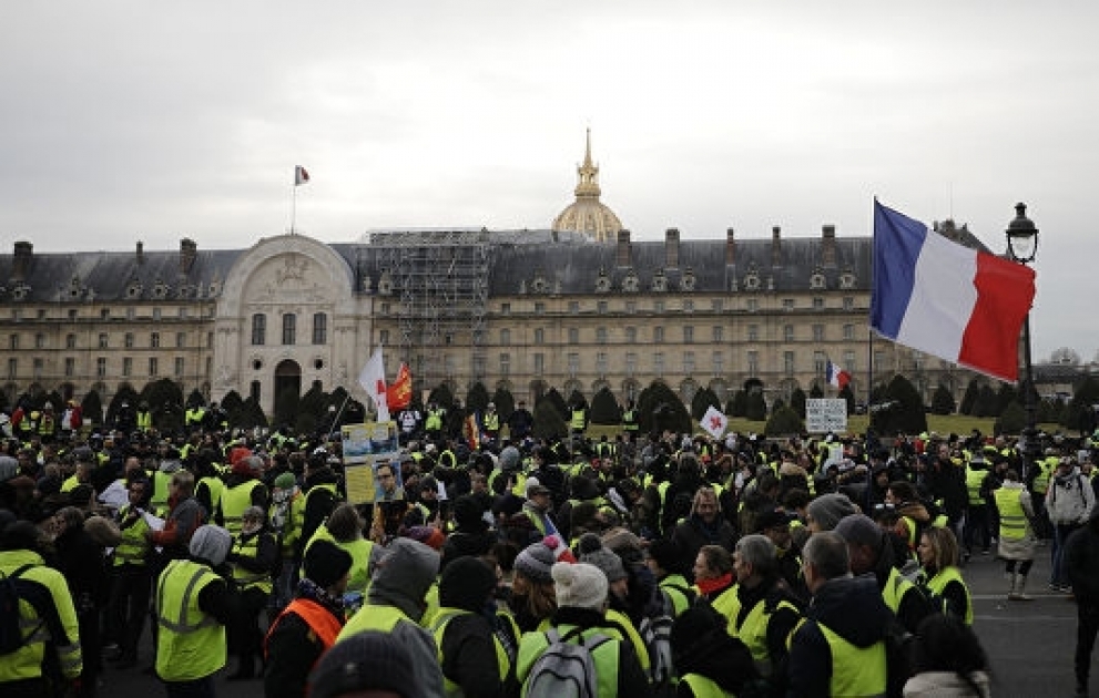Gelbwesten-Demonstranten protestieren in Frankreich wieder