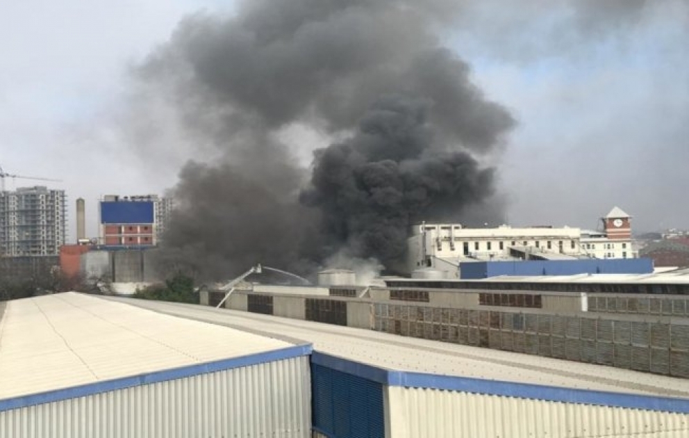 İstanbulda fabrik yanır