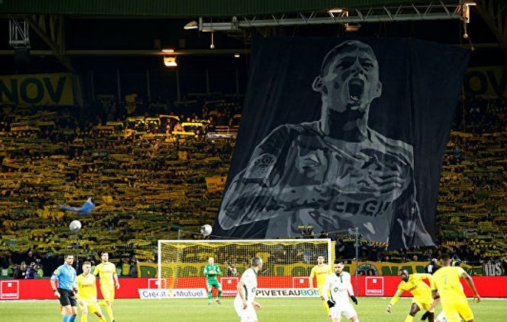 La mémoire d’un joueur porté disparu a été commémorée lors du match Nantes-Saint-Etienne