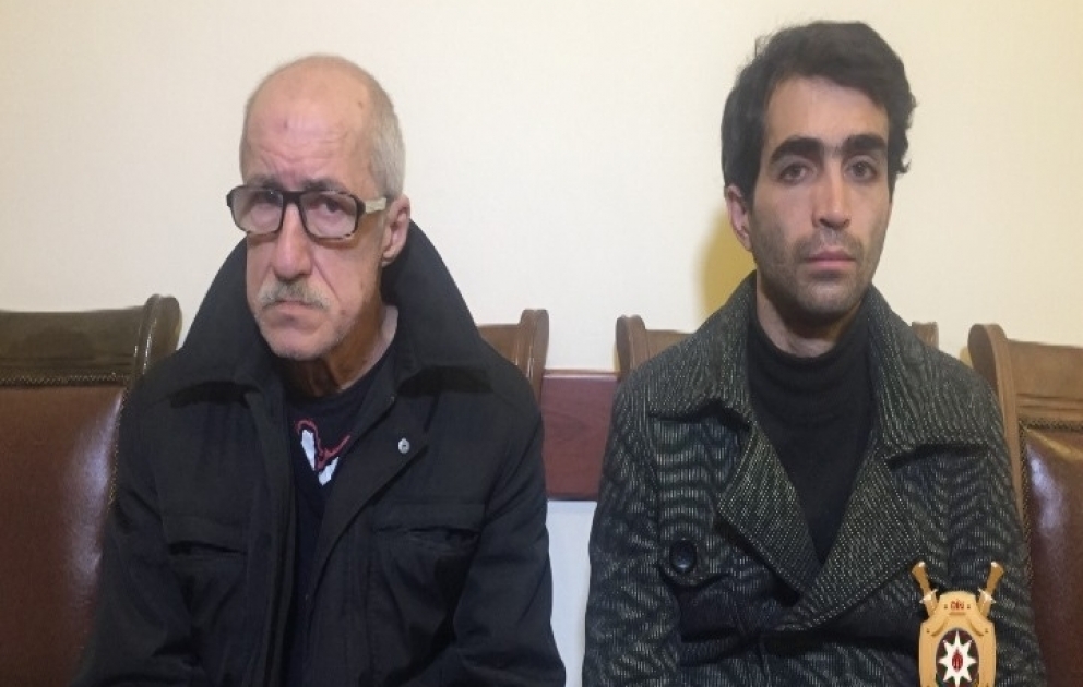 В Баку задержаны лица, укравшие из квартиры золотые украшения