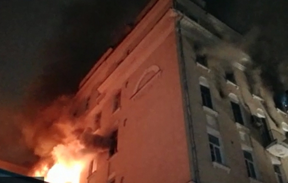 При пожаре в центре Москвы погибли четыре человека