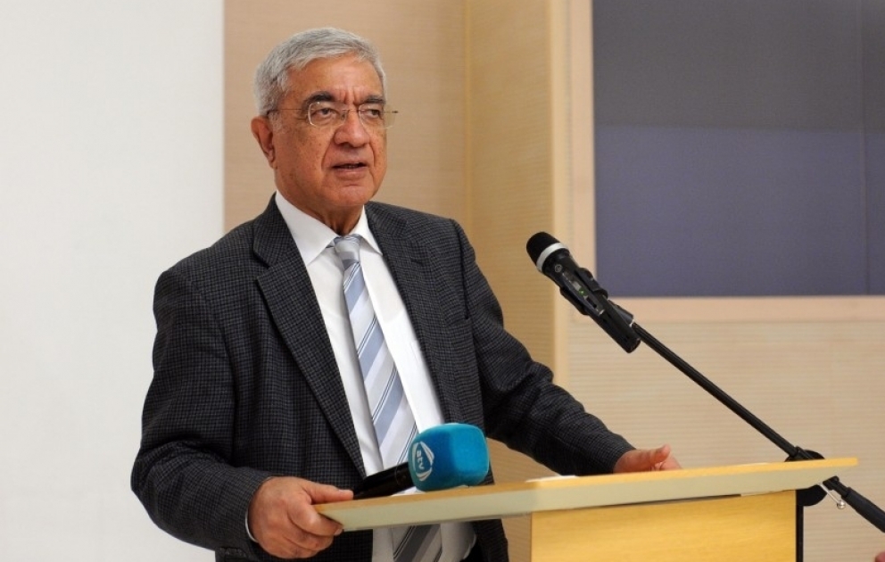 ADA Universitetində Lütfi Zadə adına təqaüd təsis edildi