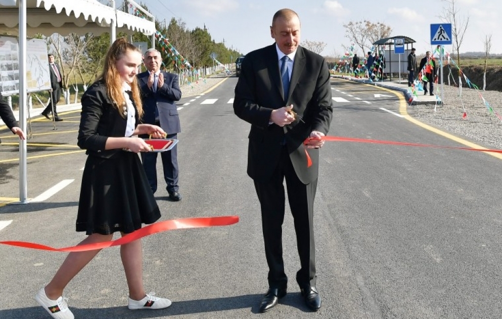 Le président Ilham Aliyev a participé à l’ouverture de la route Minguétchévir-Station de Minguétchévir-Behremtépé-Beylagan