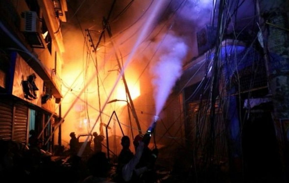 Bangladesh: au moins 81 morts dans un incendie dans la capitale