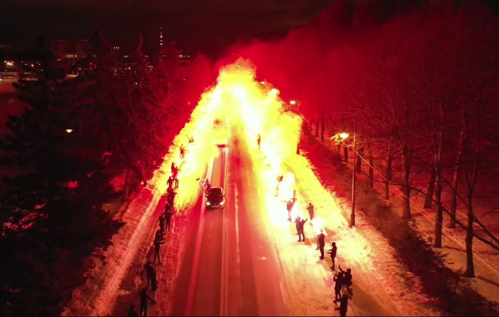 Zenit fans create spectacular guard of honour ahead of their team’s Europa League clash