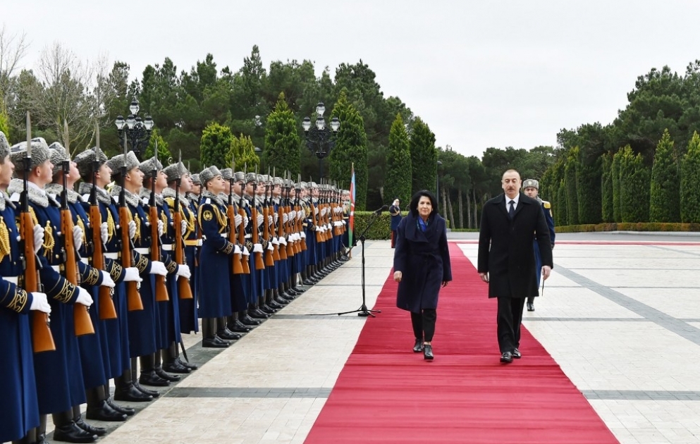 Gürcüstanın Prezidenti Salome Zurabişvilinin rəsmi qarşılanma mərasimi olub