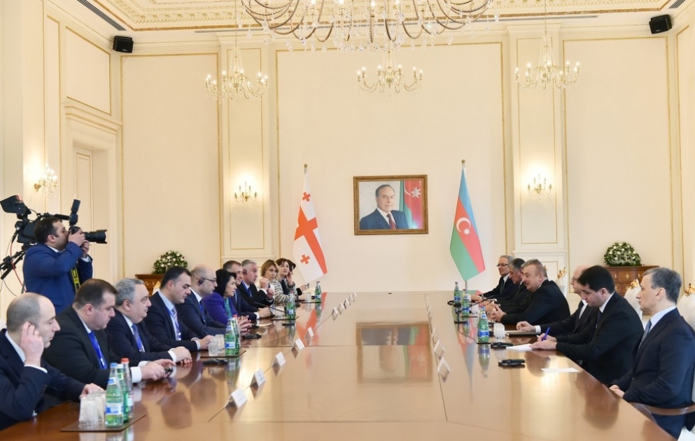 Azərbaycan və Gürcüstan prezidentlərinin geniş tərkibdə görüşü