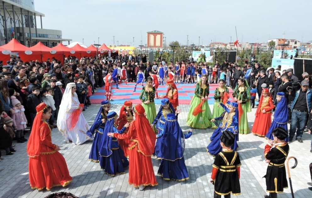 Şəki “ASAN Həyat” kompleksində baharın gəlişi qeyd olunur
