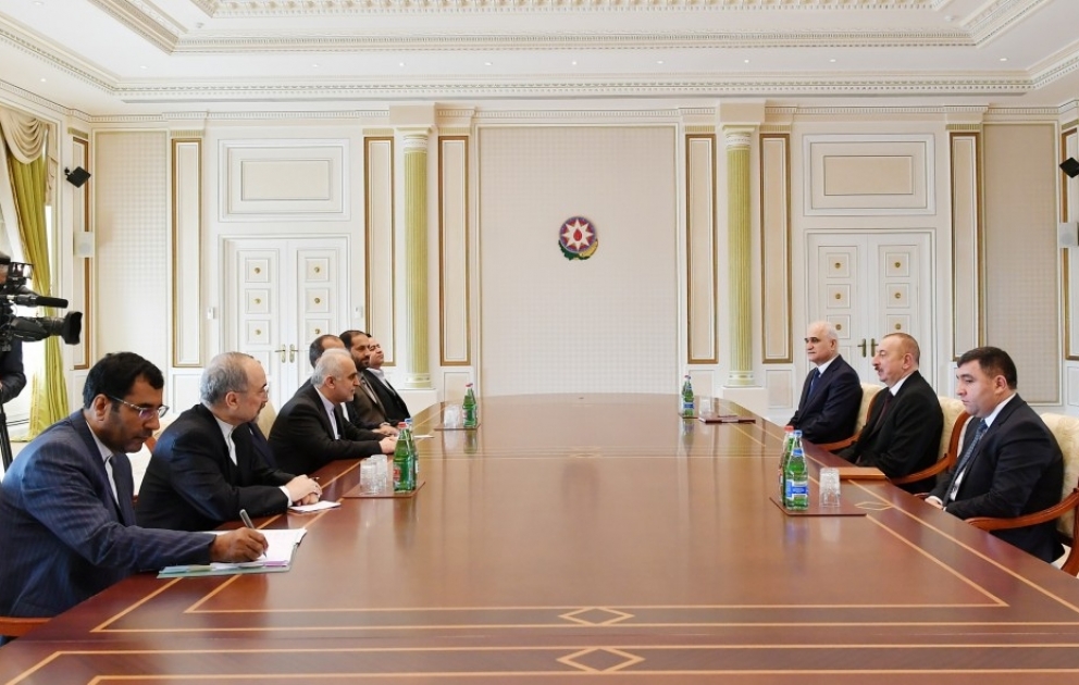 Prezident İlham Əliyev İranın iqtisadi işlər və maliyyə nazirinin başçılıq etdiyi nümayəndə heyətini qəbul edib