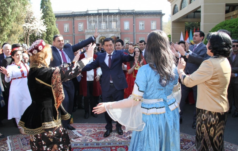 Azərbaycan Şanxay Əməkdaşlıq Təşkilatının Novruz bayramı mərasimində təmsil olunub