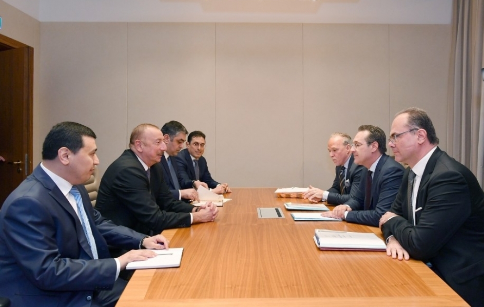 Präsident Ilham Aliyev trifft Österreichs Vizekanzler Heinz-Christian Strache