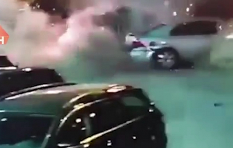 Момент подрыва автомобиля в Киеве попал на видео