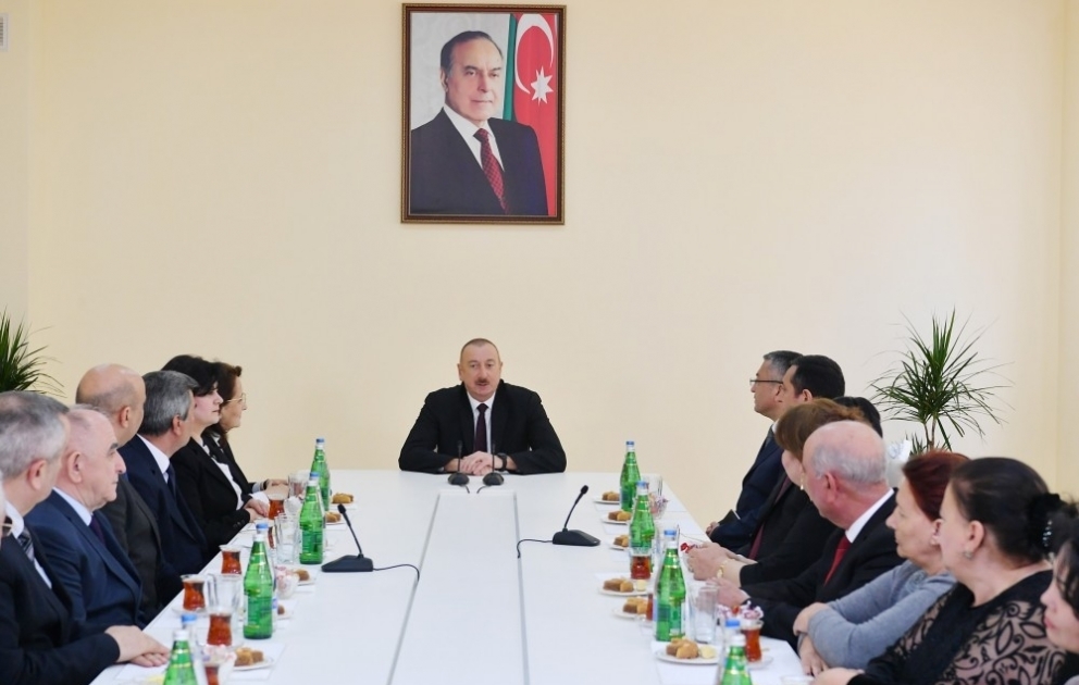 Prezident İlham Əliyev: Aprel döyüşləri onu göstərdi ki, biz öz ərazi bütövlüyümüzü istənilən yolla bərpa edə bilərik