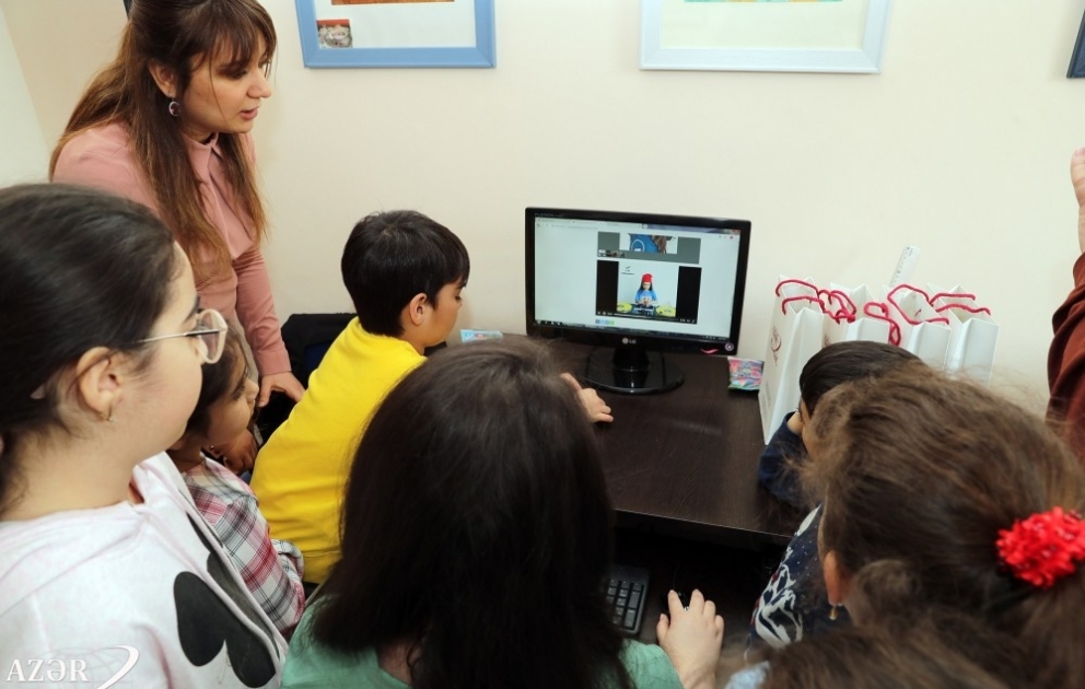 Members of "Young Explorers Club" visit AZERTAC