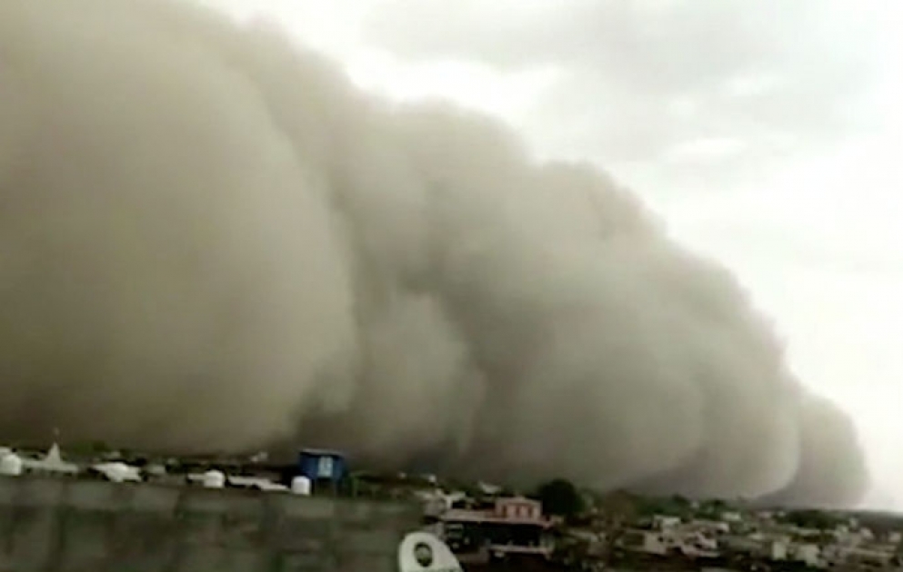 Northern India covered by intense dust storm