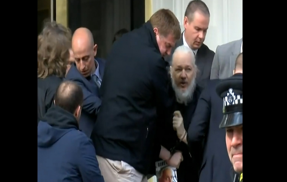 Julian Assange removed from the Ecuadorian embassy in London
