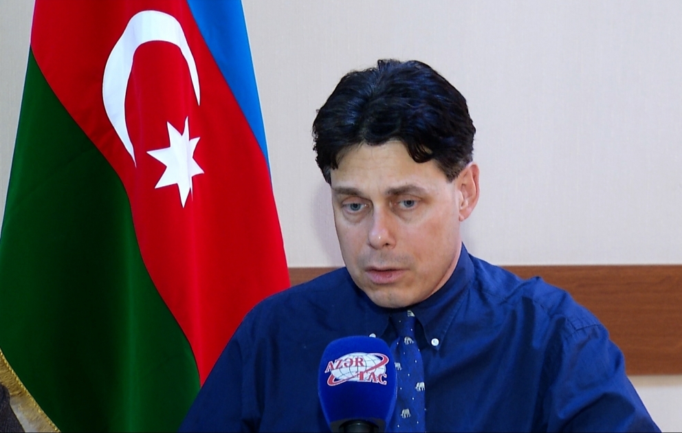 Neytn Kar: Dövlət İmtahan Mərkəzi ingilis dili biliklərinin qiymətləndirilməsi prosesini mükəmməl təşkil edib