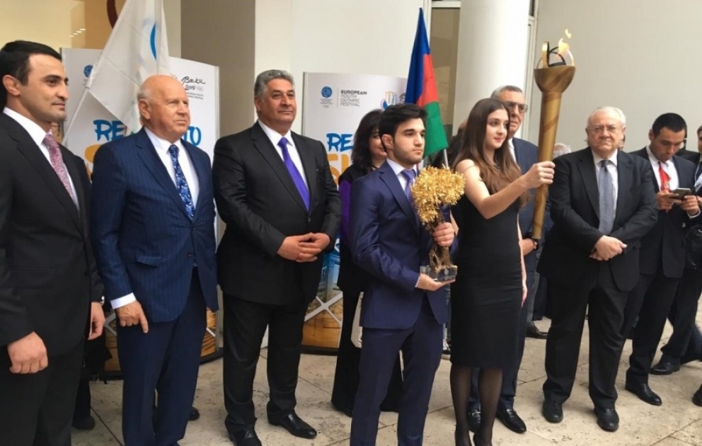 За 100 дней до Летнего Европейского юношеского олимпийского фестиваля факел передан Азербайджану