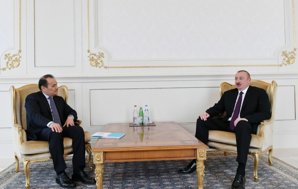 Le président Ilham Aliyev reçoit le secrétaire général du Conseil de coopération des Etats turcophones