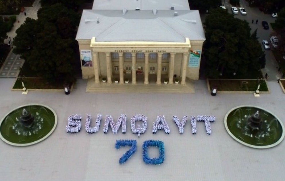 Sumqayıt şəhərinin 70 illik yubileyi münasibətilə fləşmob keçirilib
