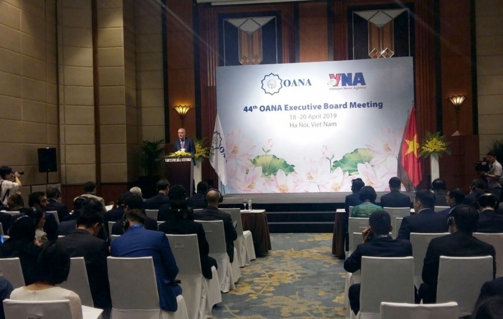 Chaired by AZERTAC 44th OANA Executive Board Meeting gets underway in Hanoi