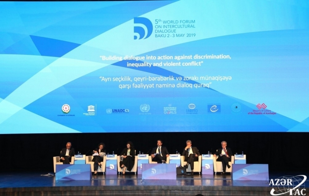 Forum çərçivəsində beynəlxalq təşkilatların yüksək səviyyəli görüşü keçirilib