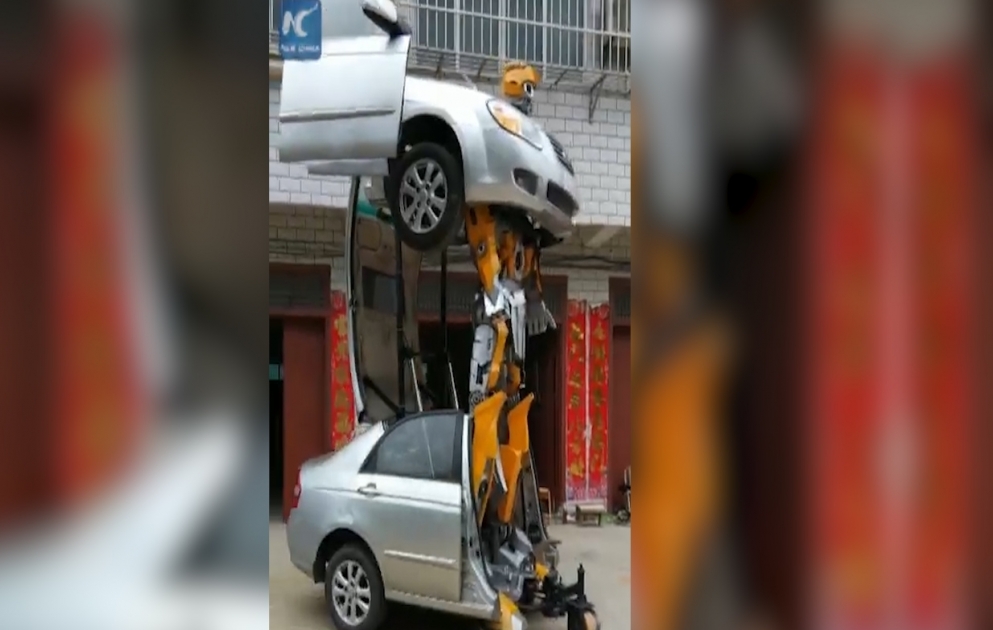 Həqiqi maşını transformerə çevirdi