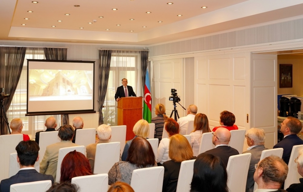 Riqada “Heydər Əliyev irsi və Azərbaycanda multikulturalizm siyasəti” mövzusunda konfrans keçirilib