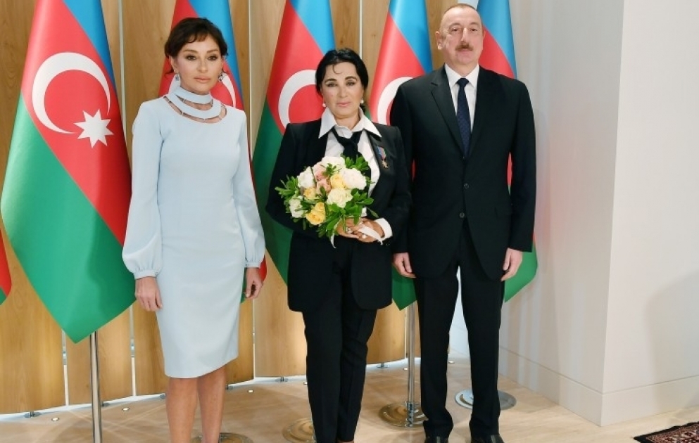 Prezident İlham Əliyev və birinci xanım Mehriban Əliyeva Ümumrusiya Bədii Gimnastika Federasiyasının prezidenti ilə görüşüblər