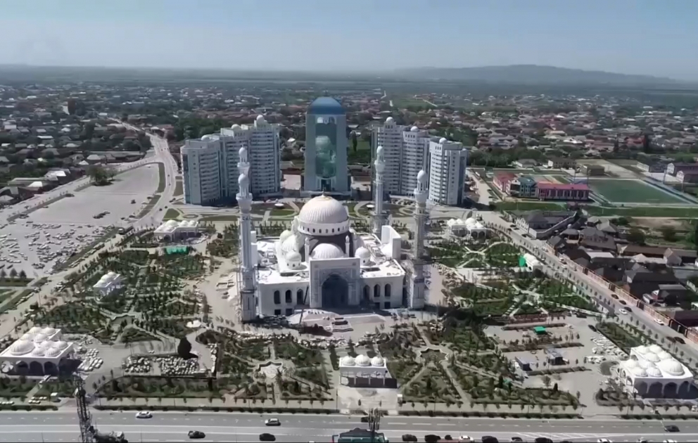 Avropanın ən böyük məscidinin açılışı olacaq