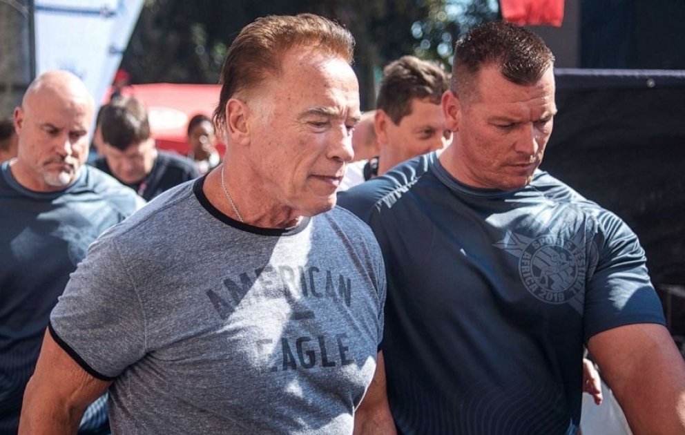 Arnold Şvartseneggerə kimin hücum etdiyi məlum olub - GÖRÜNTÜLƏR