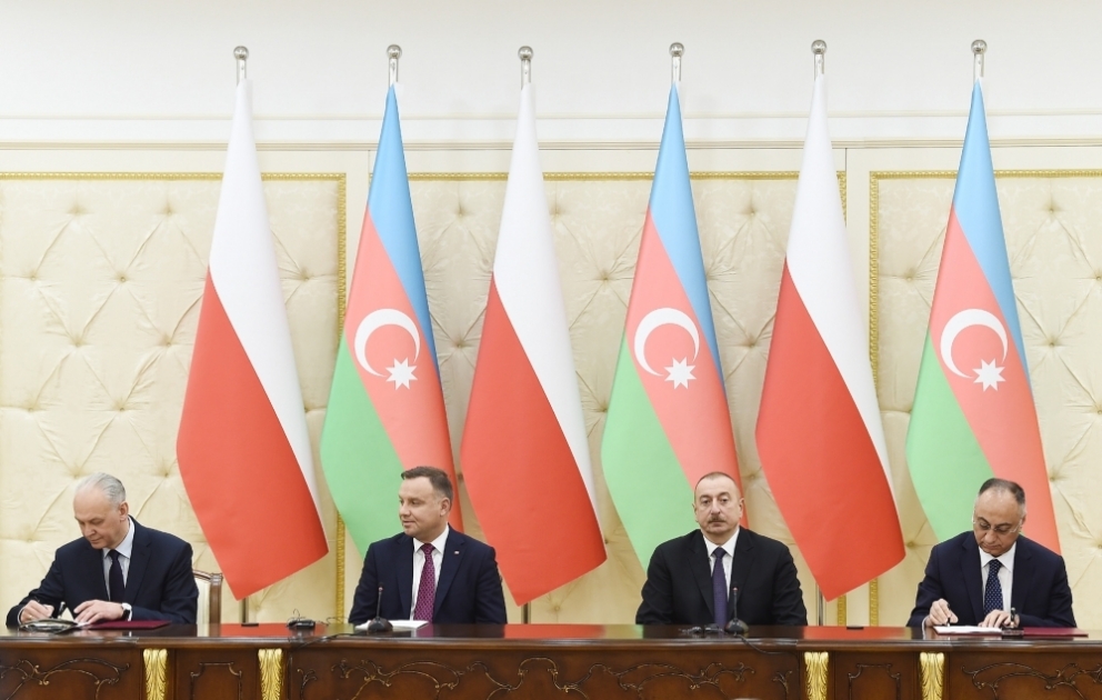Azerbaijan, Poland signed bilateral documents